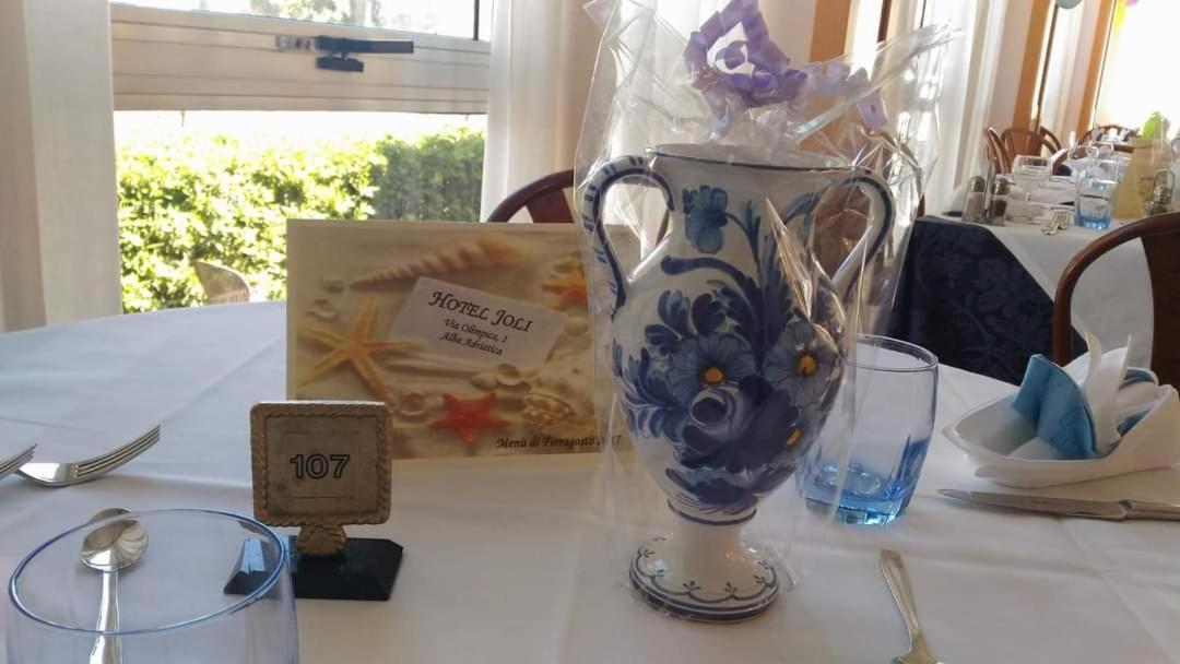 Hotel Joli Alba Adriatica Εξωτερικό φωτογραφία